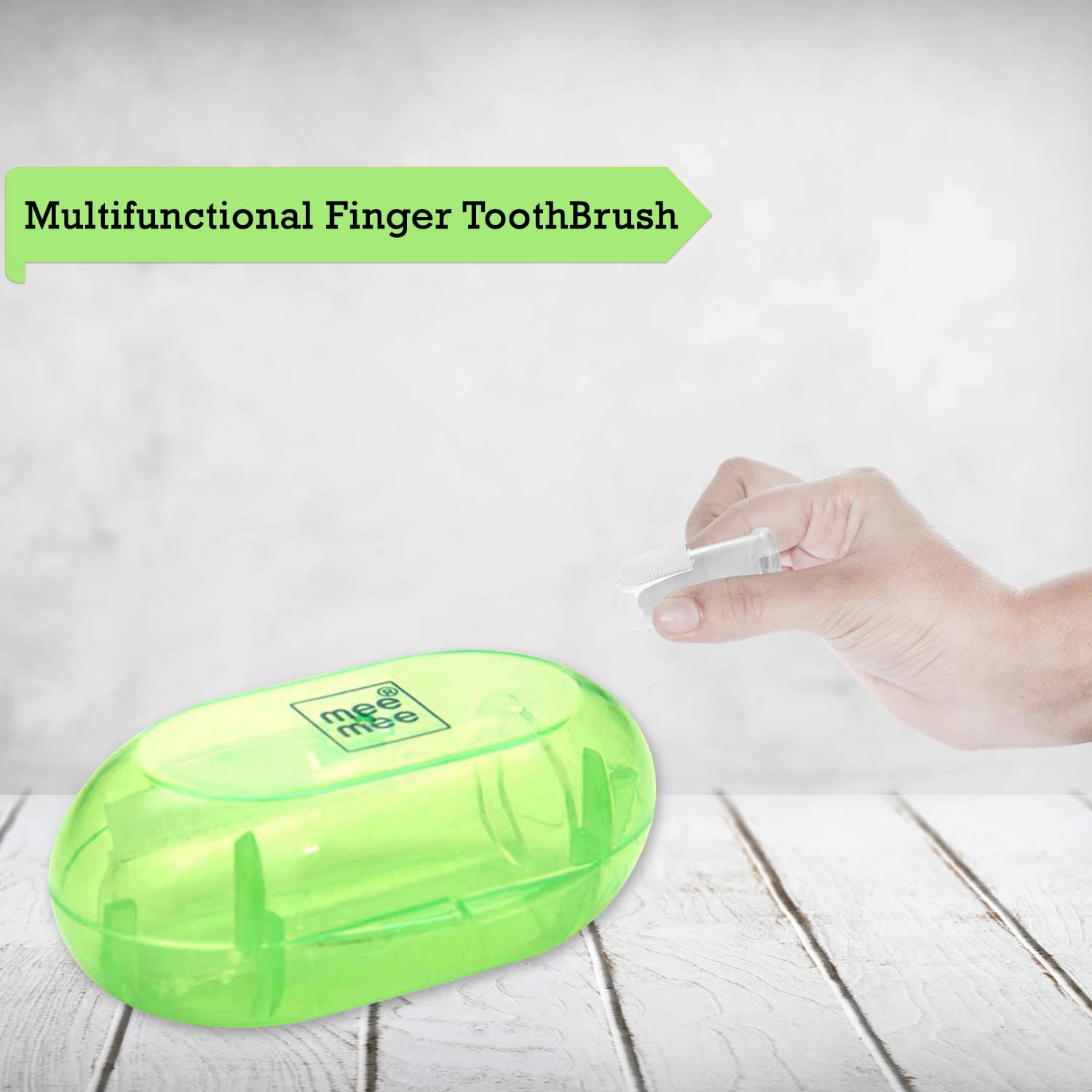 Mee Mee Finger Brush With Cover (Orange, Green)