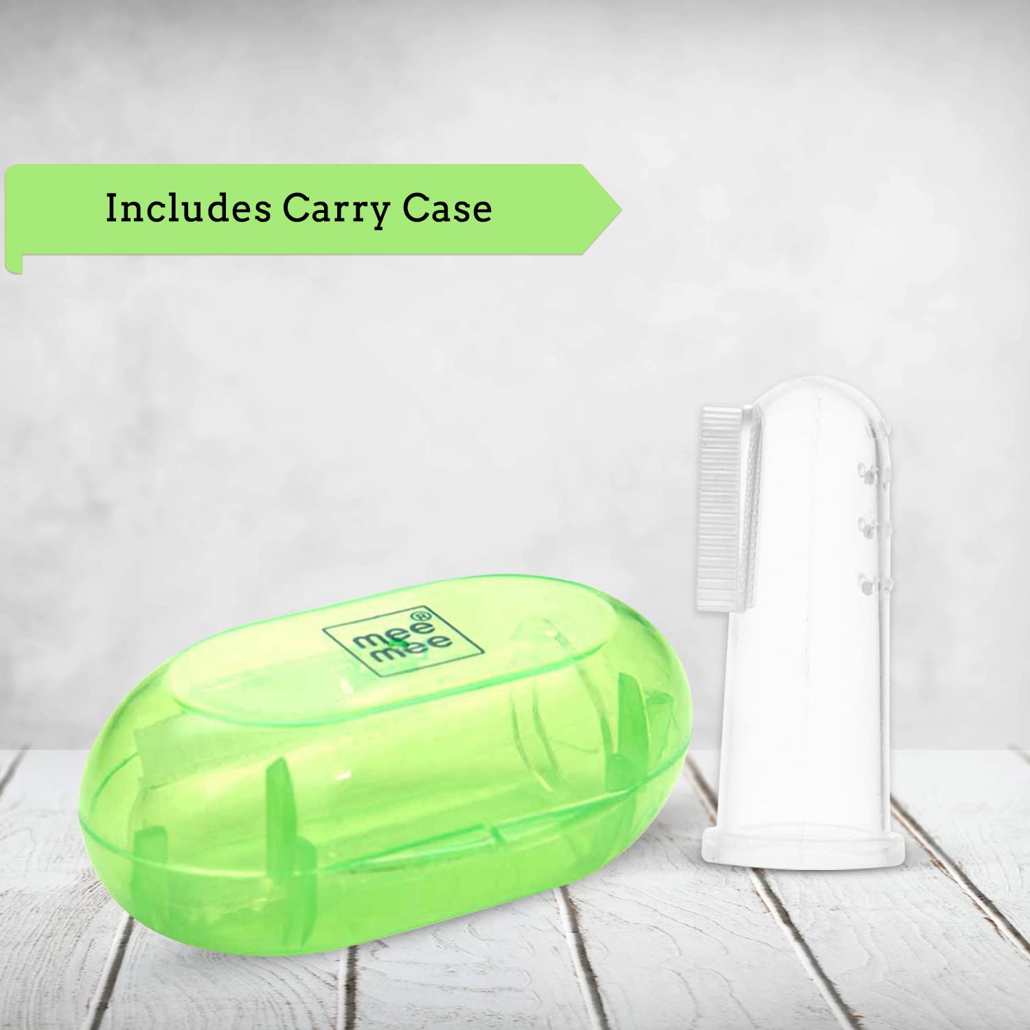 Mee Mee Finger Brush With Cover (Orange, Green)